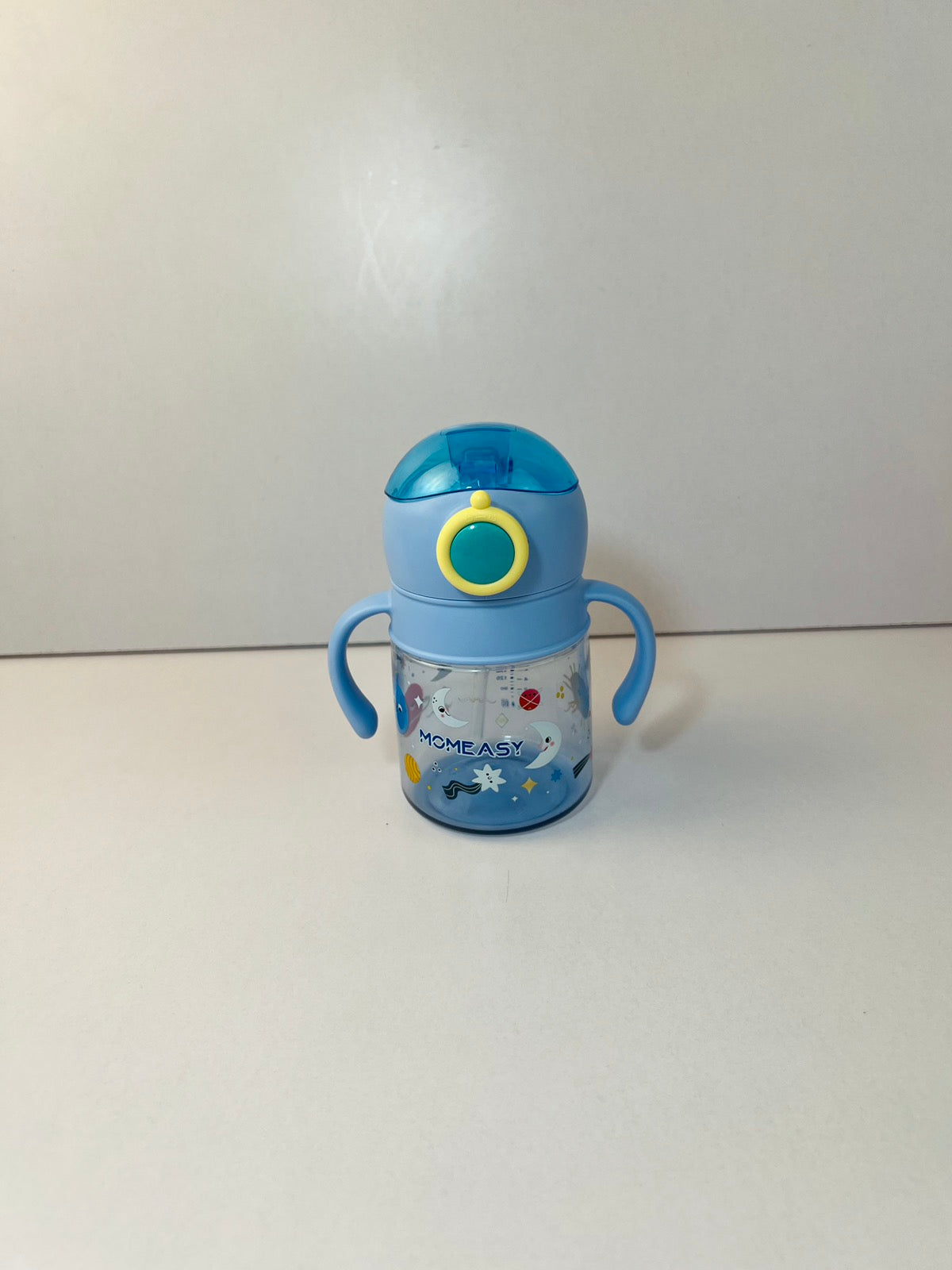 Momeasy 240ml Spill Proof Water Bottle with Straw and Handle