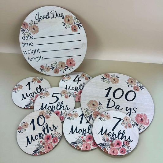 Wooden Floral Newborn Milestone Disc Set