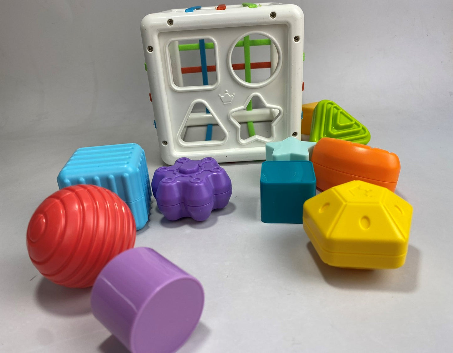 Shape Sorting Toy with Elastic Band Sensory Bin